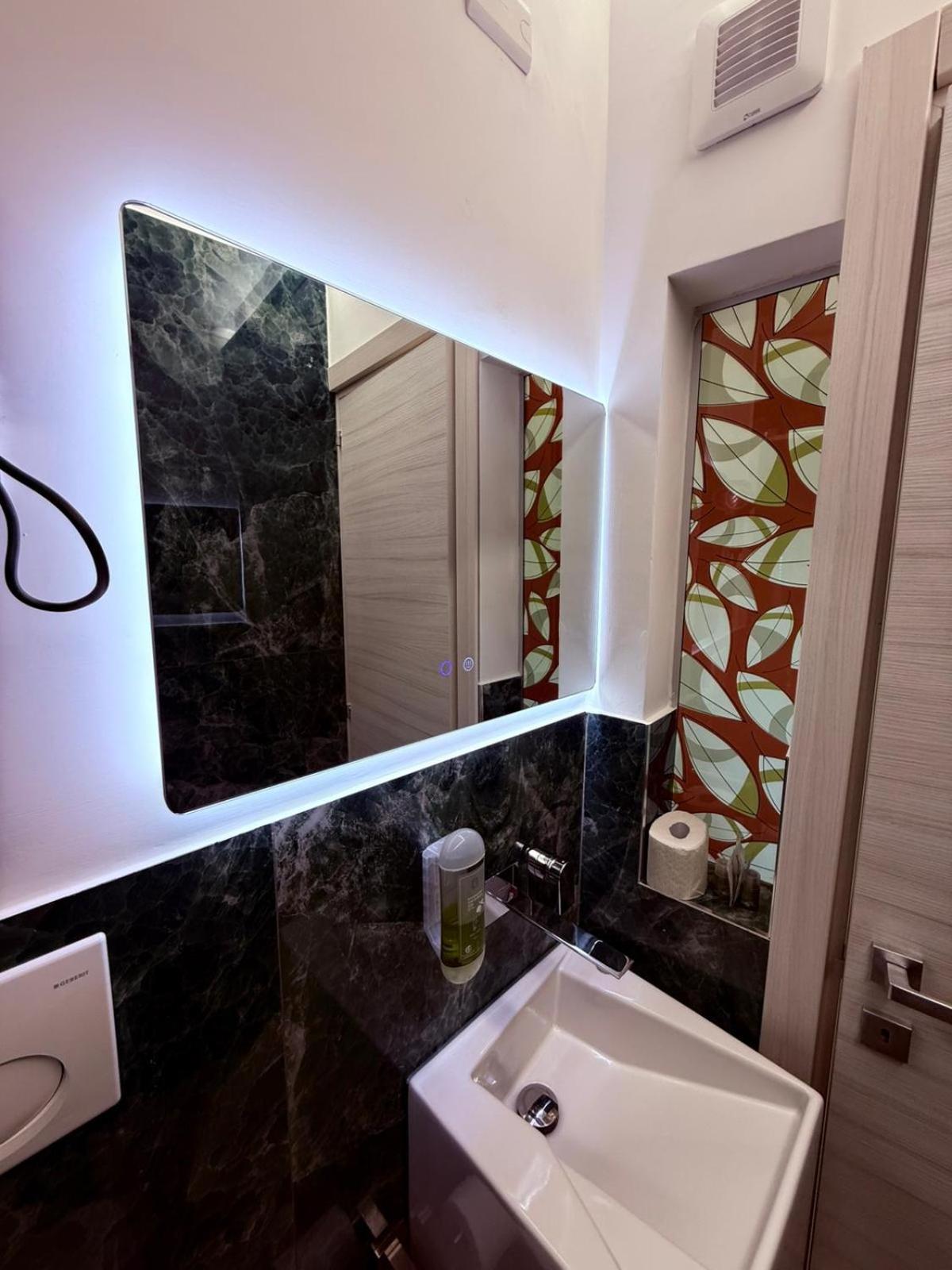 Irooms - Spanish Steps Guest house 4*
