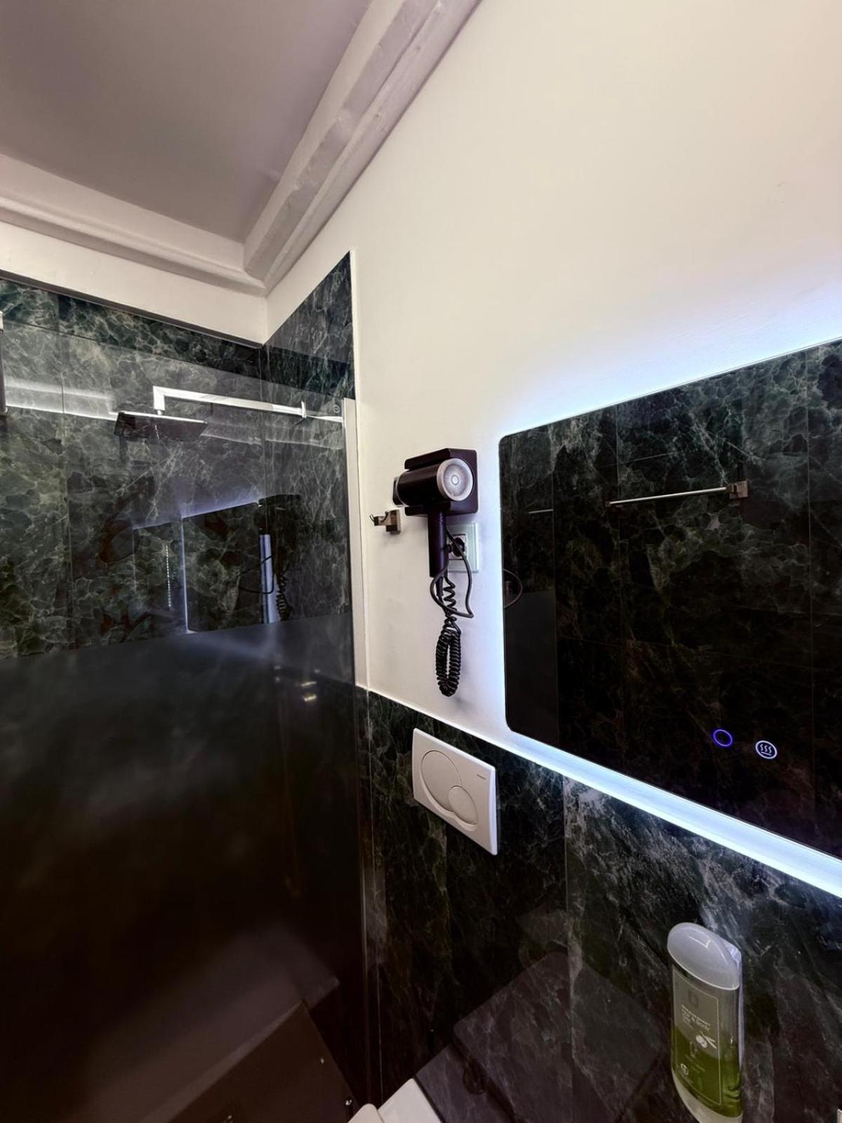 Irooms - Spanish Steps Rome